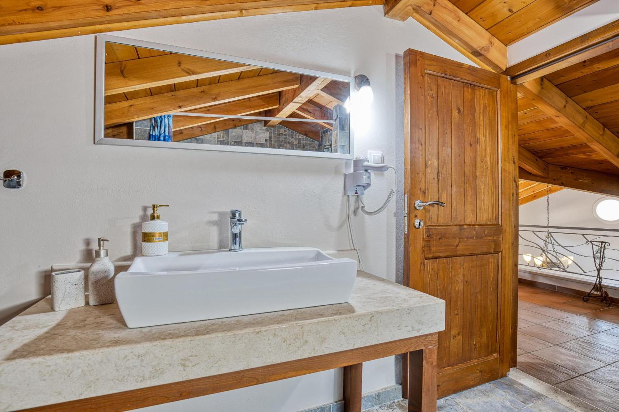 Villa Casa Nuova à Liapades Extérieur photo